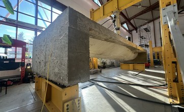 Drugi dźwigar na stanowisku!